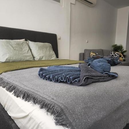 Tao City Center Apartment With Fee Wifi And Air Con By Namaste Elite Торремолинос Экстерьер фото