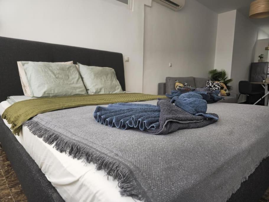 Tao City Center Apartment With Fee Wifi And Air Con By Namaste Elite Торремолинос Экстерьер фото